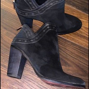 Vince Camuto boots